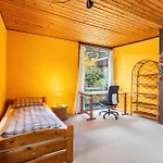 펜션 Sonniger Architektenbungalow 128 Qm 브라운슈바이크