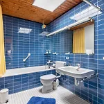 Sonniger Architektenbungalow 128 Qm *
