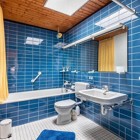 Sonniger Architektenbungalow 128 Qm *