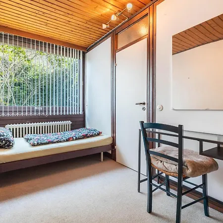 Hébergement de vacances Sonniger Architektenbungalow 128 Qm *